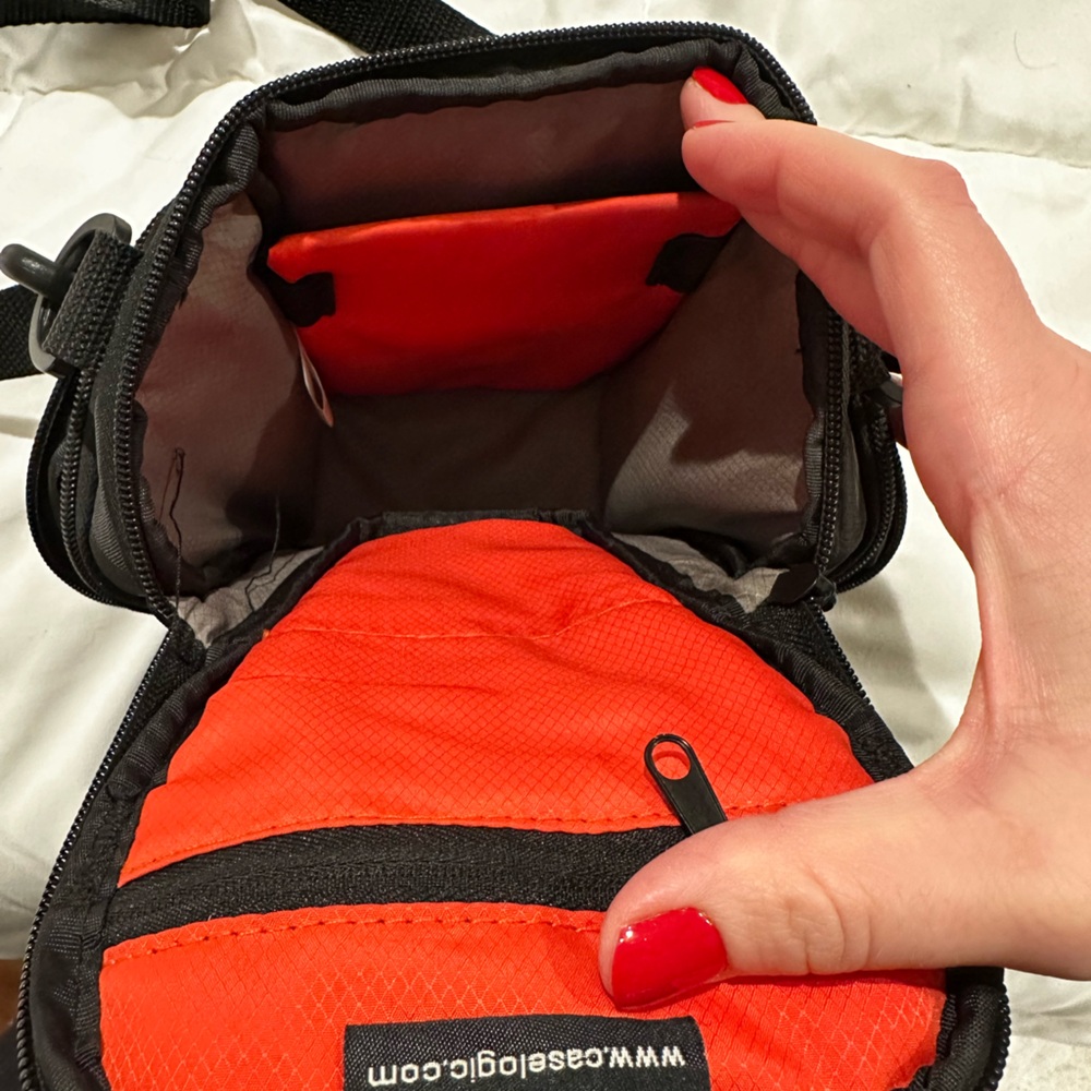 Case Logic Camera Case - Picture 2 of 2